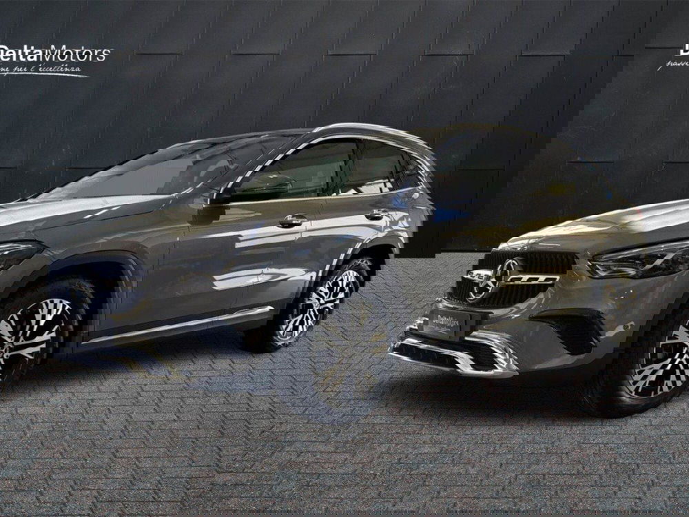 Mercedes-Benz GLA SUV nuova a Rimini