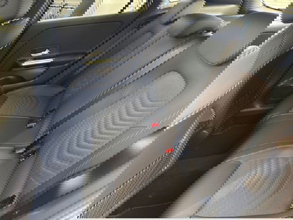 Mercedes-Benz GLA SUV nuova a Rimini (11)