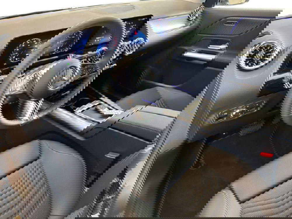 Mercedes-Benz GLA SUV nuova a Rimini (12)