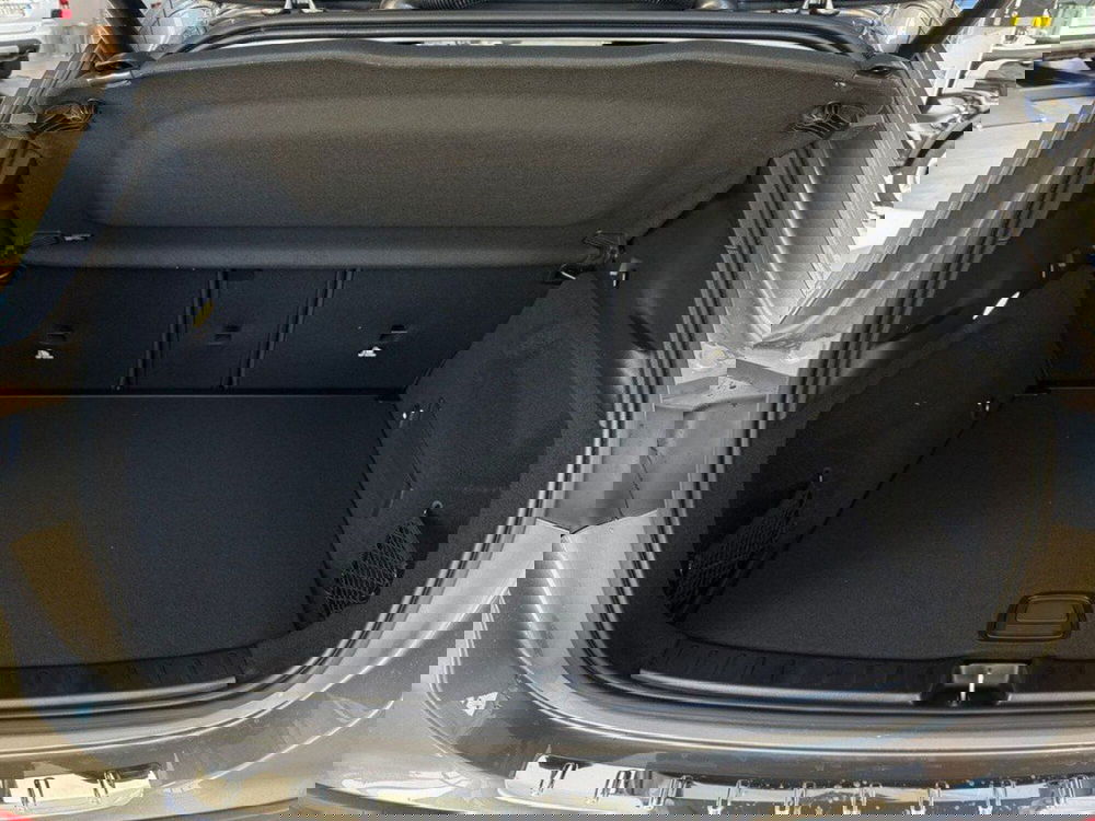 Mercedes-Benz GLA SUV nuova a Rimini (6)