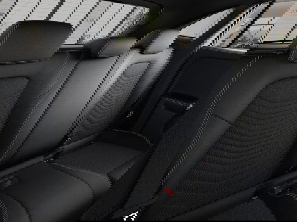 Mercedes-Benz GLA SUV nuova a Ancona (9)