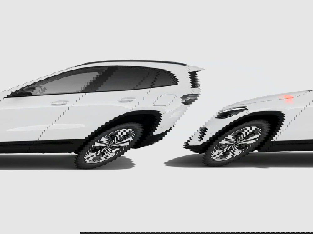 Mercedes-Benz GLA SUV nuova a Ancona (2)