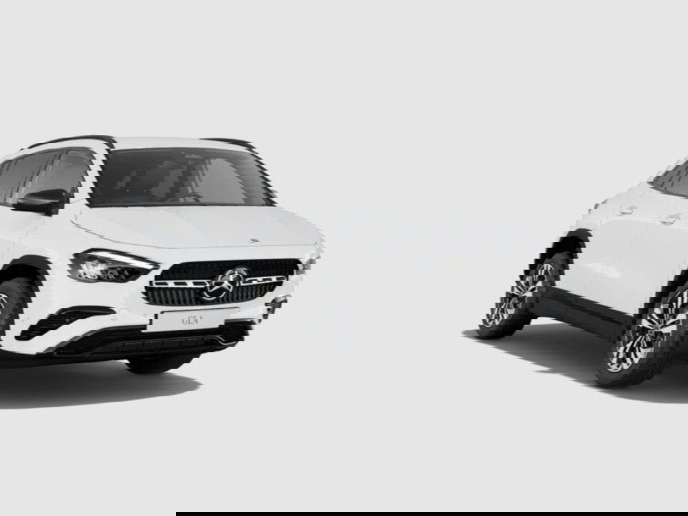 Mercedes-Benz GLA SUV nuova a Ancona (7)