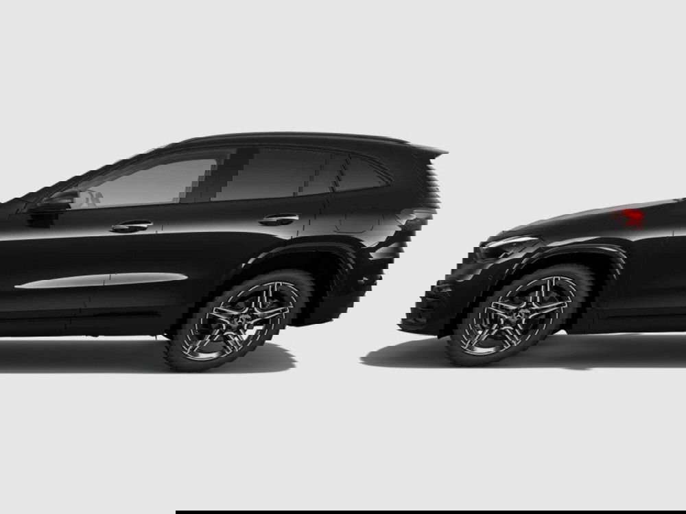 Mercedes-Benz GLA SUV nuova a Ancona (2)