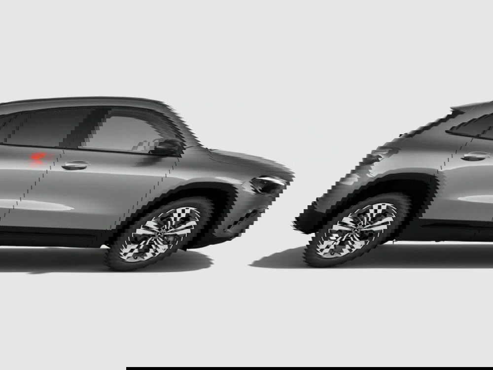 Mercedes-Benz GLA SUV nuova a Ancona (6)