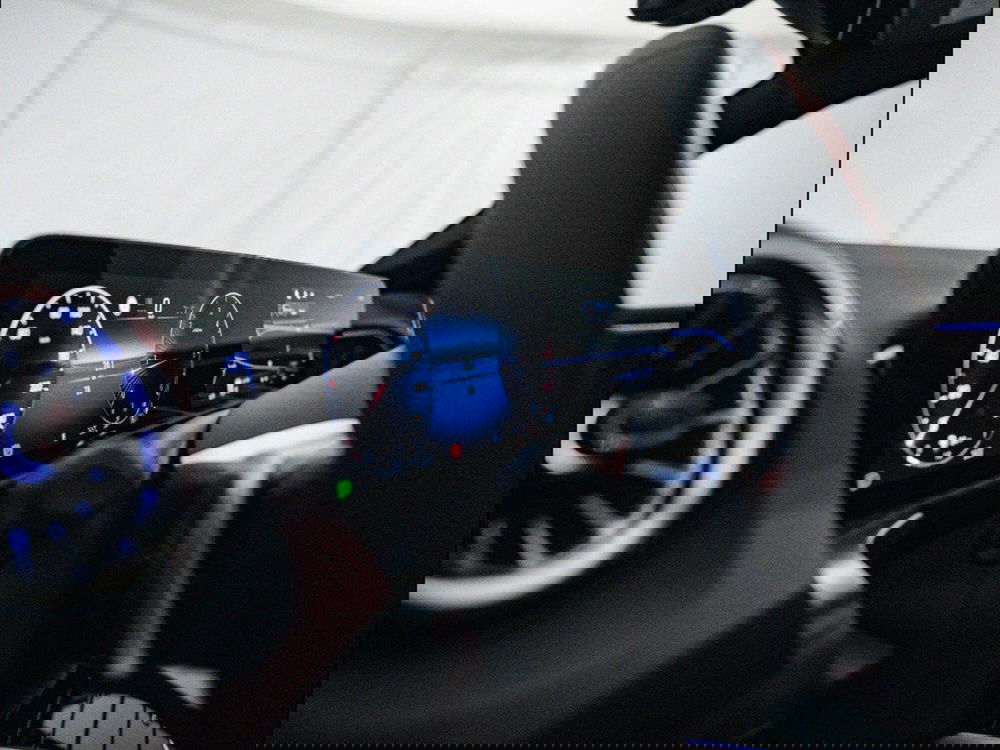 Mercedes-Benz GLB nuova a Macerata (16)