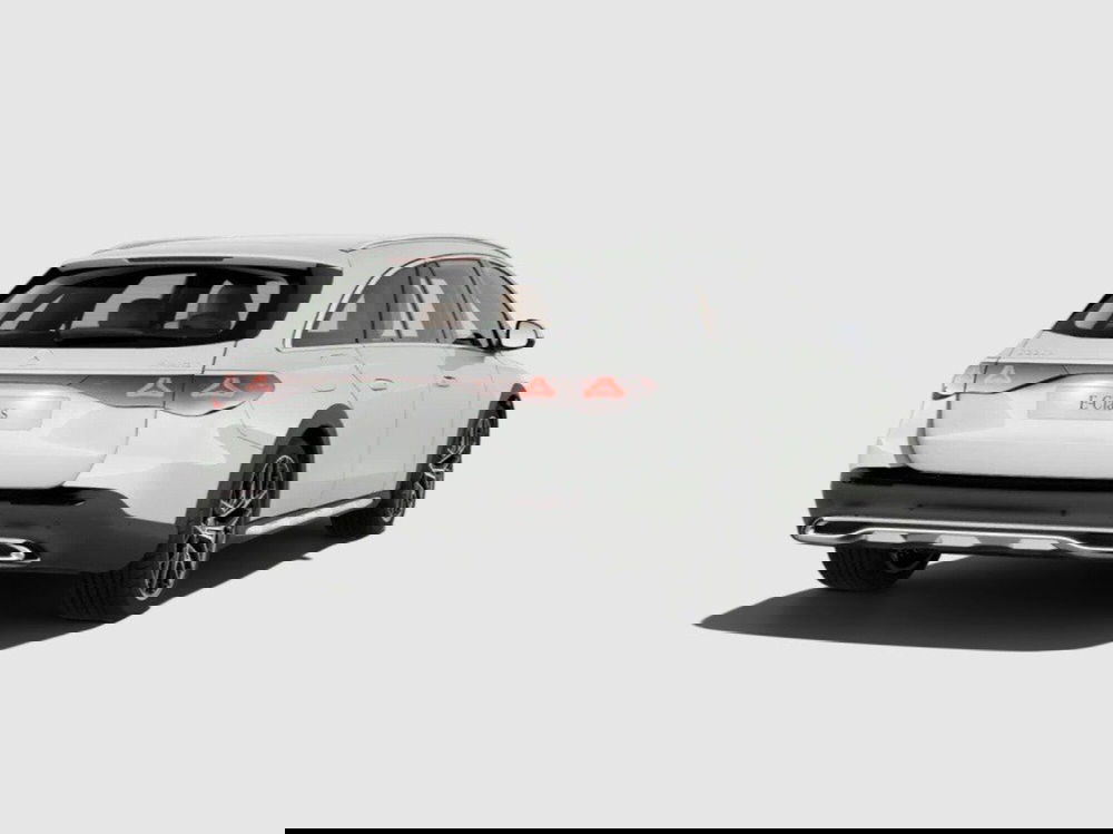 Mercedes-Benz Classe E Station Wagon nuova a Ancona (5)