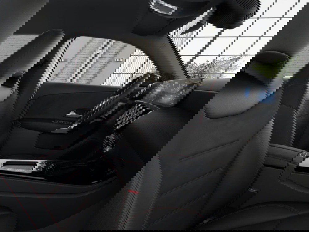 Mercedes-Benz Classe A Sedan nuova a Macerata (10)