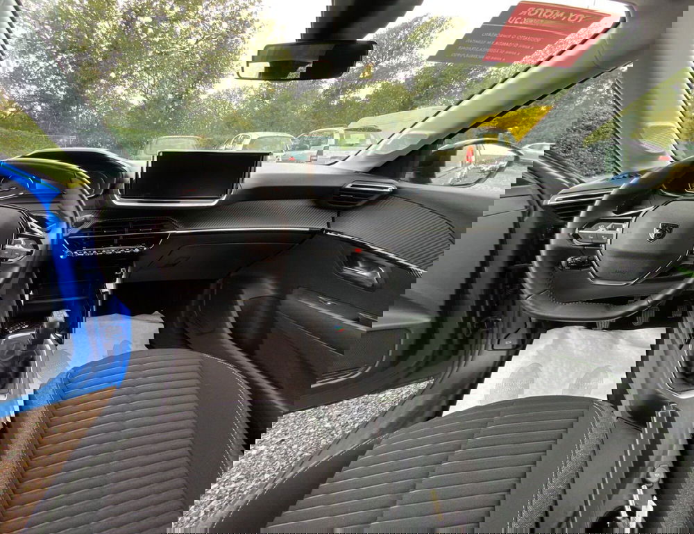 Peugeot 208 usata a Perugia (11)