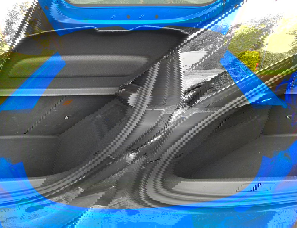 Peugeot 208 usata a Perugia (17)