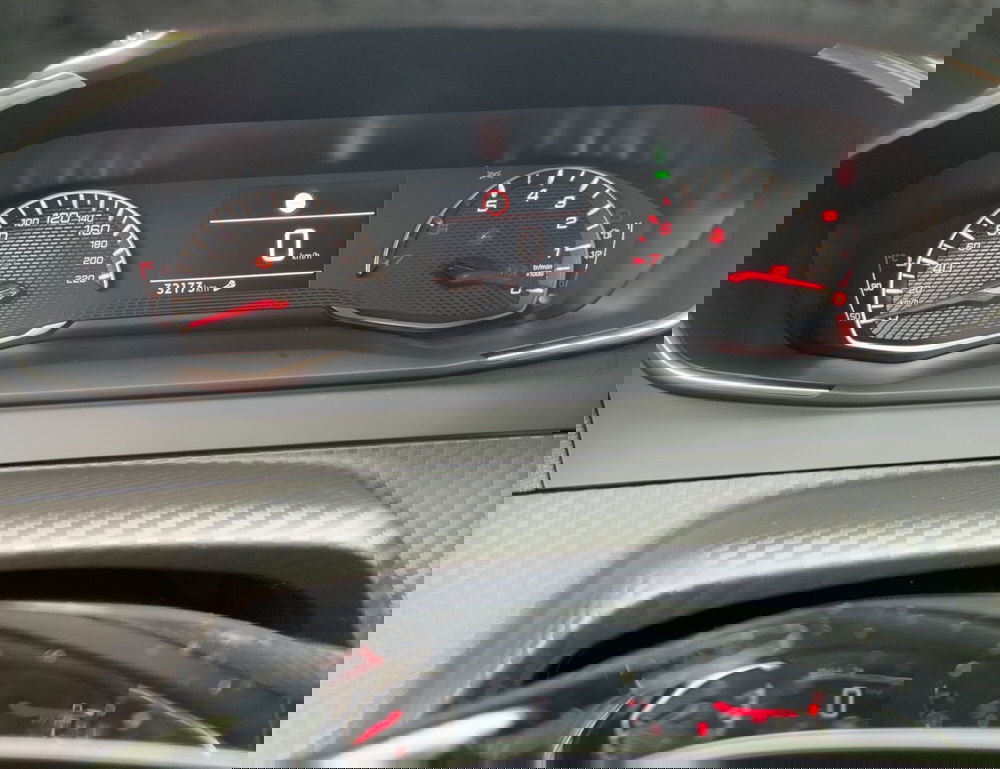 Peugeot 208 usata a Perugia (6)