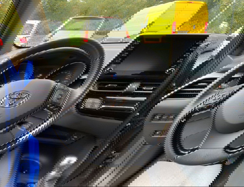 Toyota Toyota C-HR usata a Perugia (14)