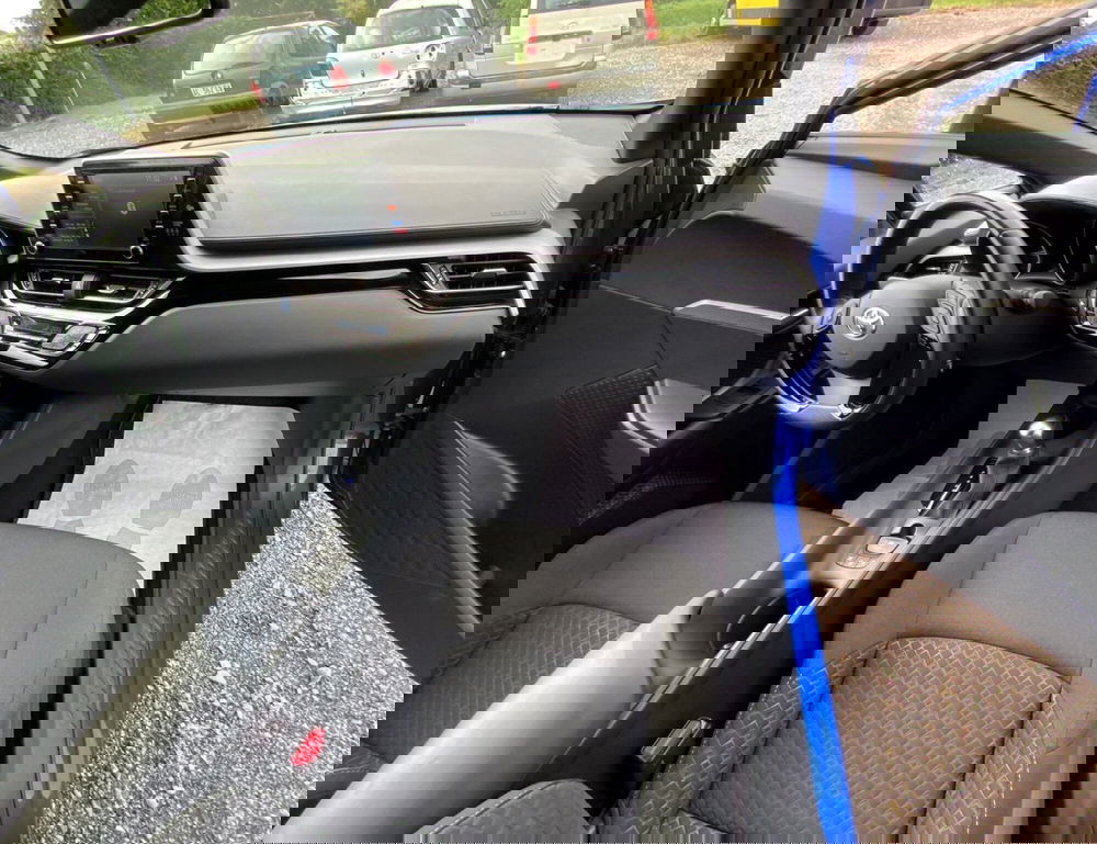 Toyota Toyota C-HR usata a Perugia (18)