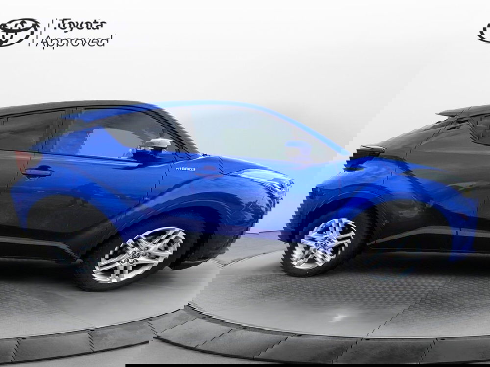 Toyota Toyota C-HR usata a Perugia (4)