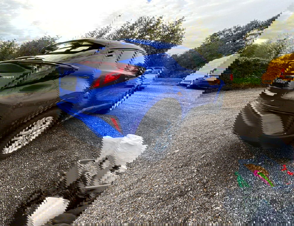 Toyota Toyota C-HR usata a Perugia (6)