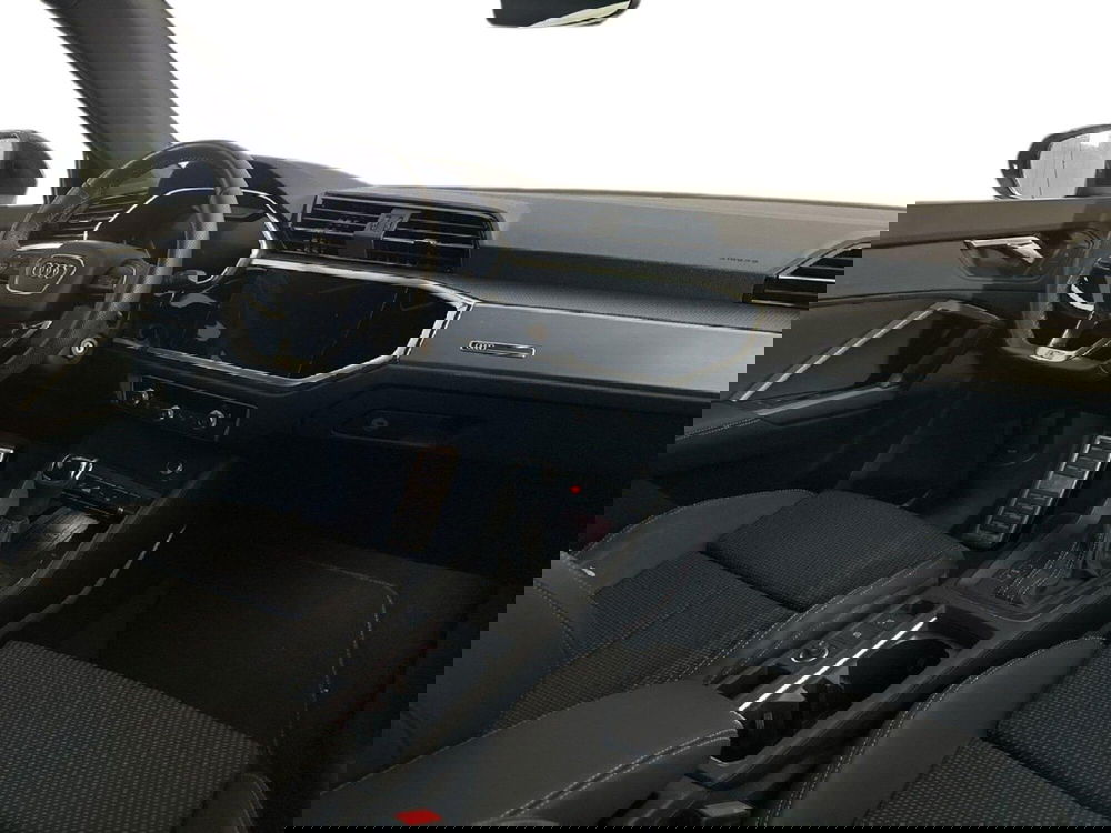 Audi Q3 Sportback usata a Caserta (10)