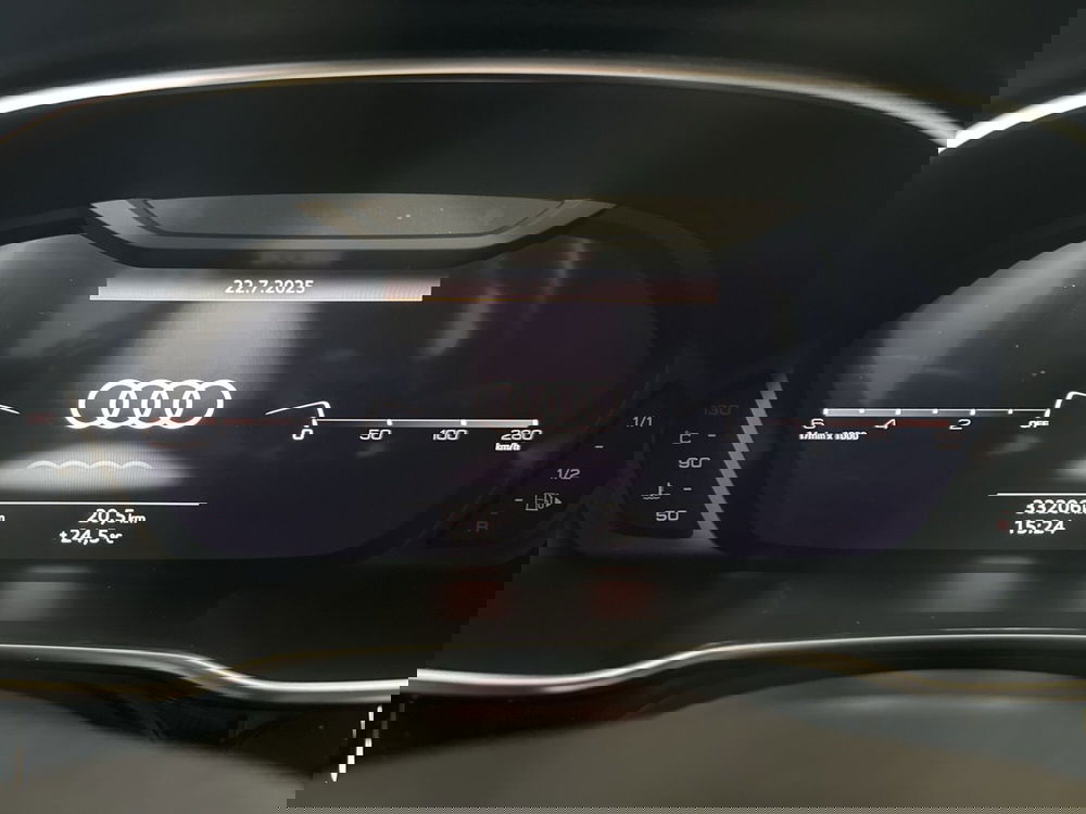 Audi Q3 Sportback usata a Caserta (12)