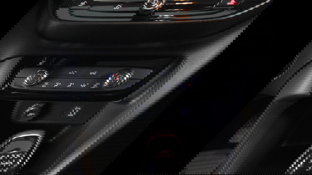 Opel Corsa usata a Palermo (18)