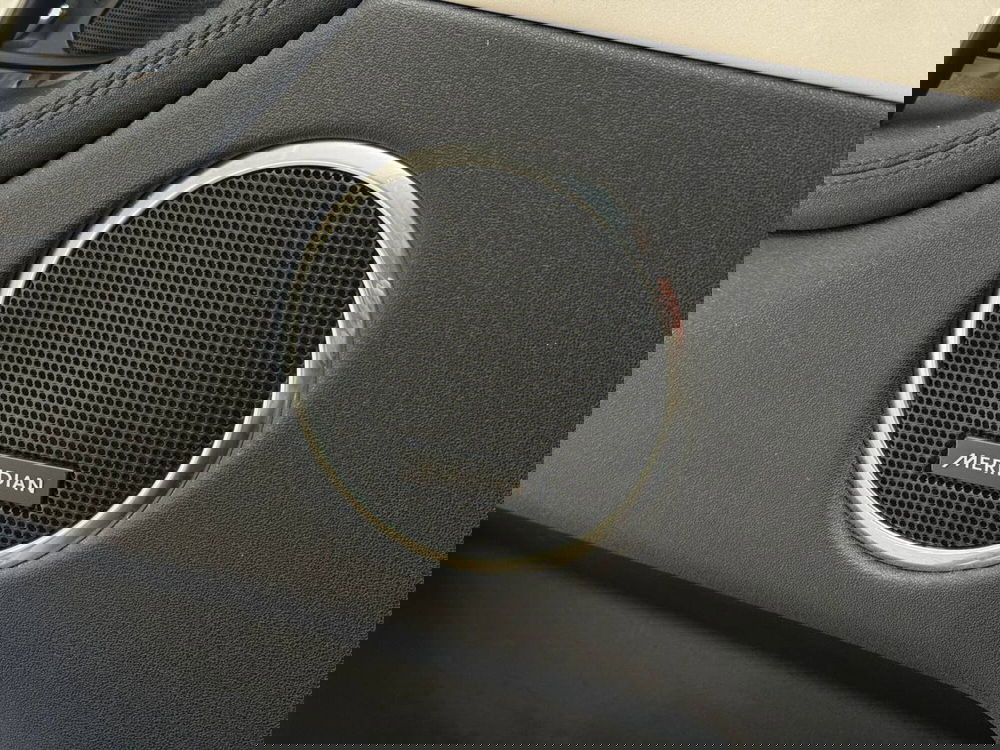 Land Rover Discovery Sport usata a Savona (14)