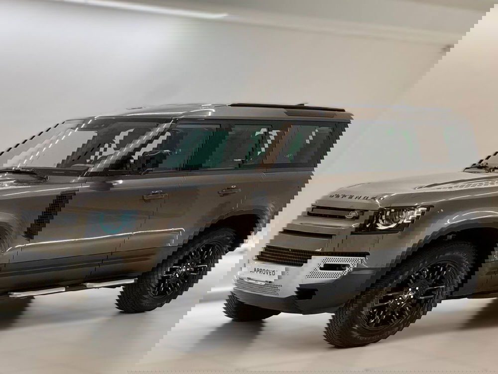 Land Rover Defender usata a Savona