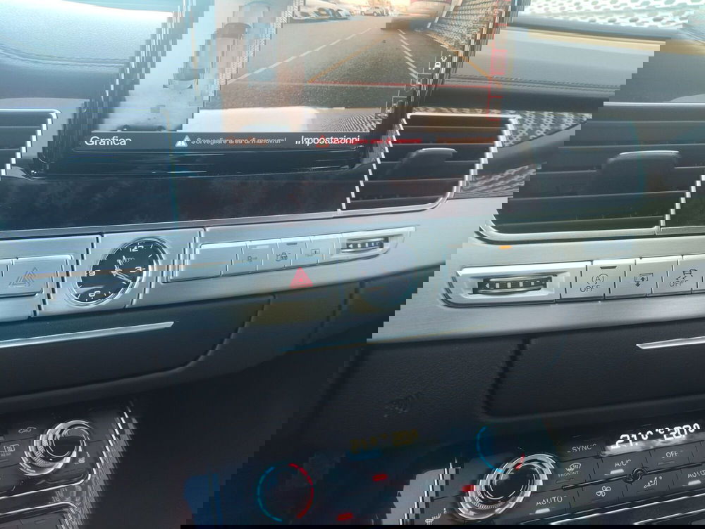 Audi A8 usata a Modena (13)