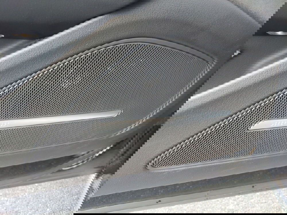 Audi A8 usata a Modena (19)