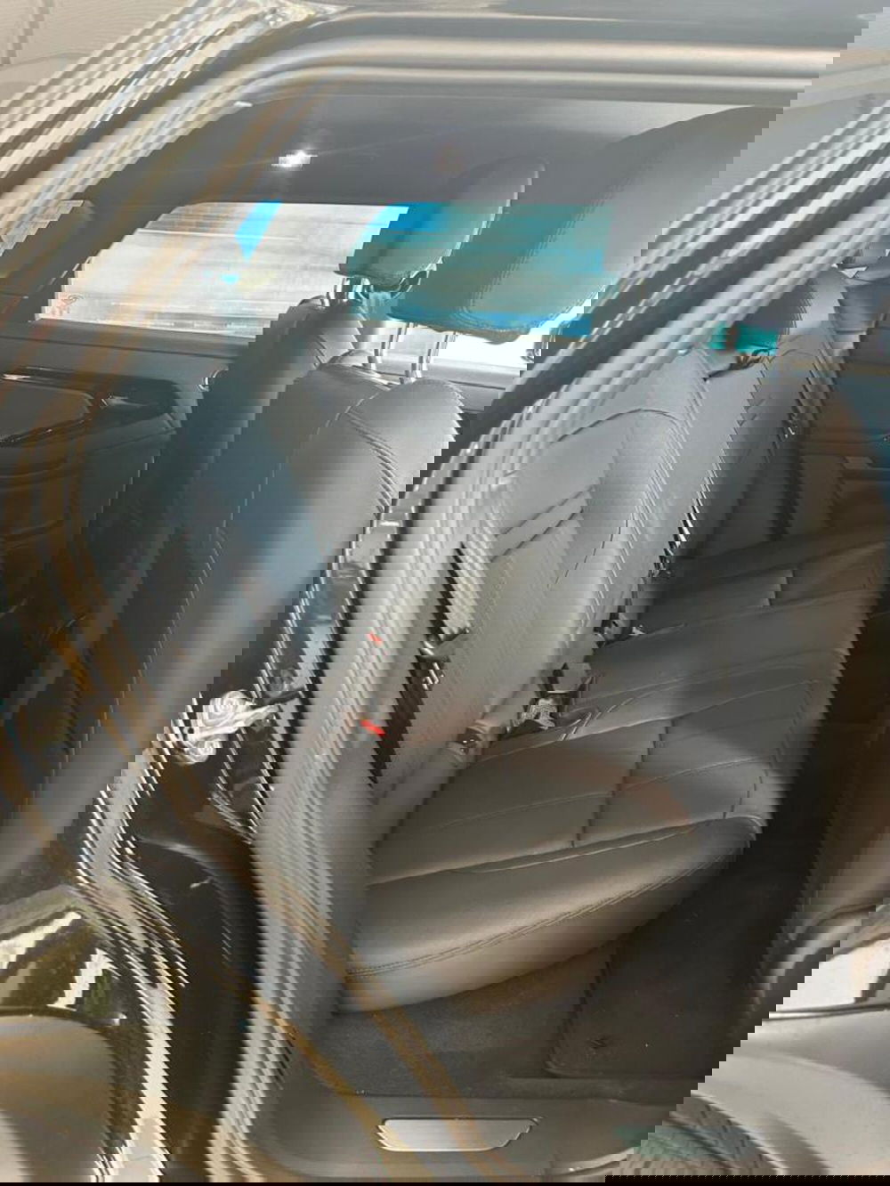 Land Rover Range Rover Evoque usata a Venezia (10)