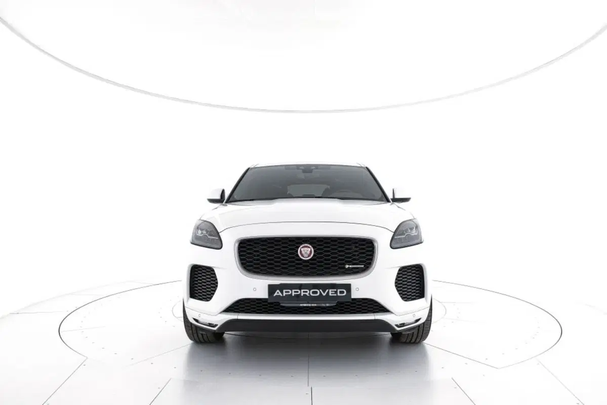 Jaguar E-Pace usata a Viterbo (8)