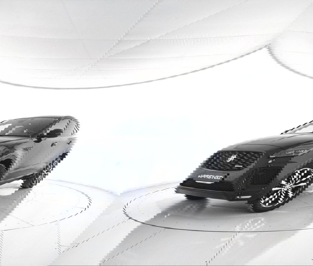Jaguar E-Pace usata a Viterbo