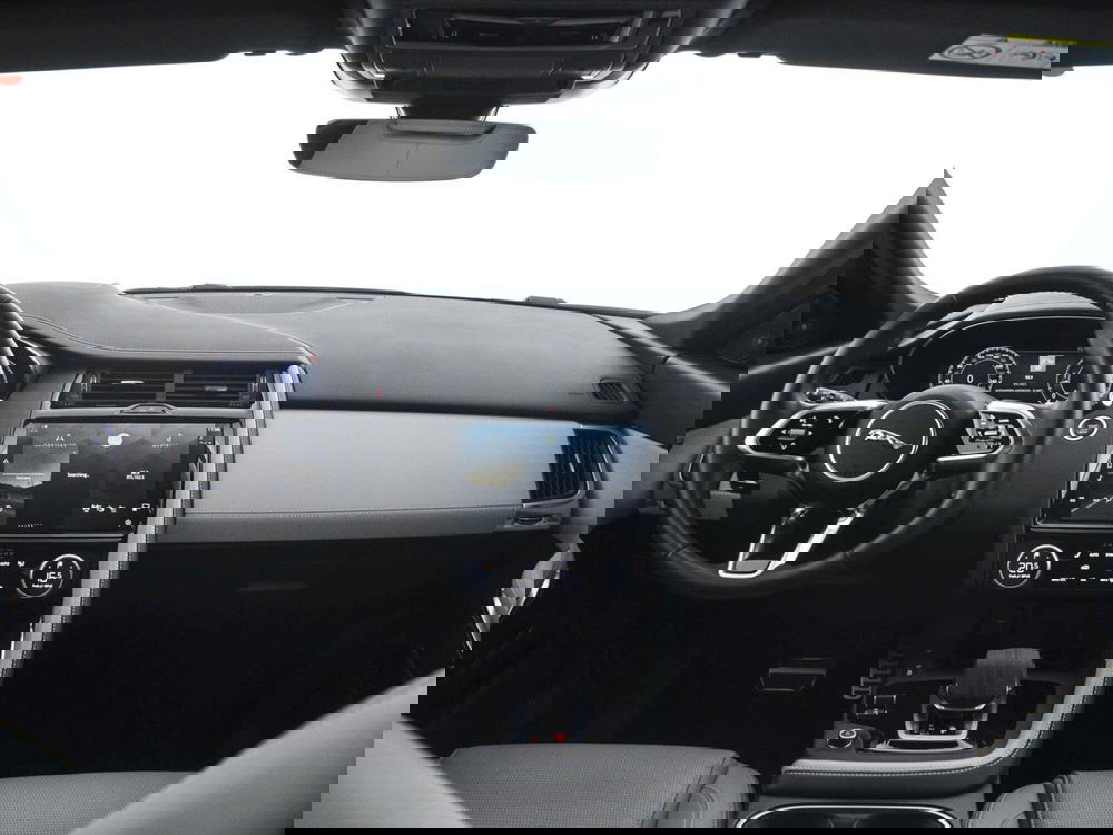 Jaguar E-Pace usata a Viterbo (4)