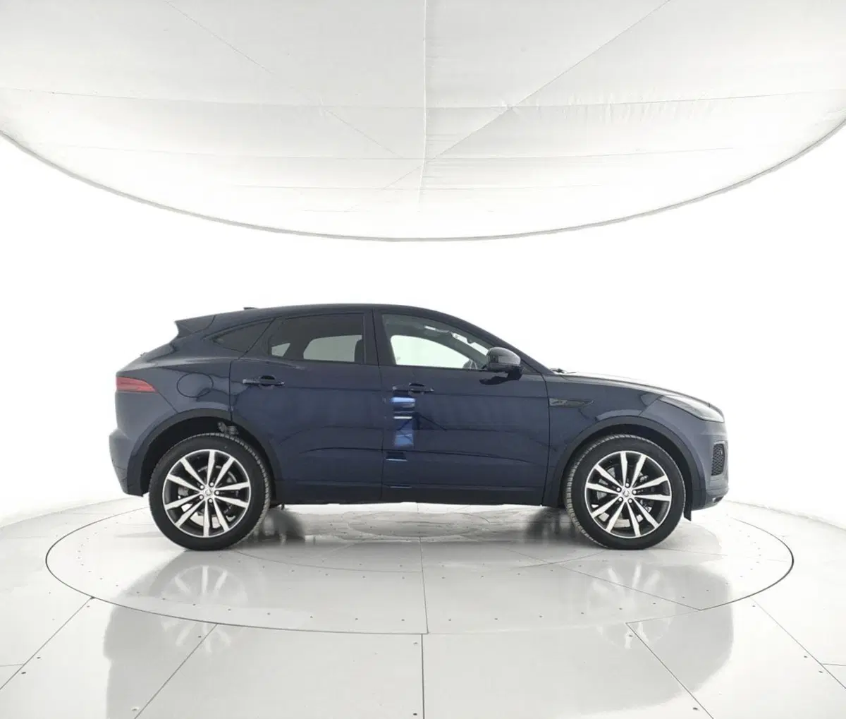 Jaguar E-Pace usata a Viterbo (5)