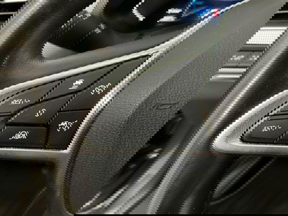 Renault Arkana usata a Como (19)