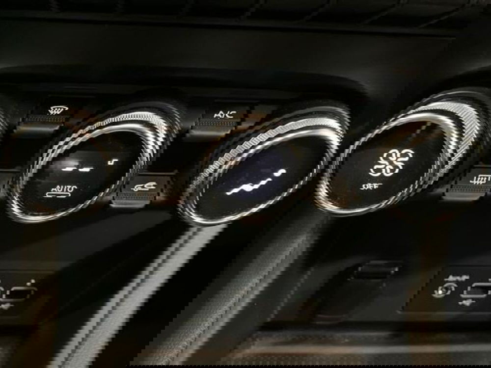 Renault Captur usata a Como (19)