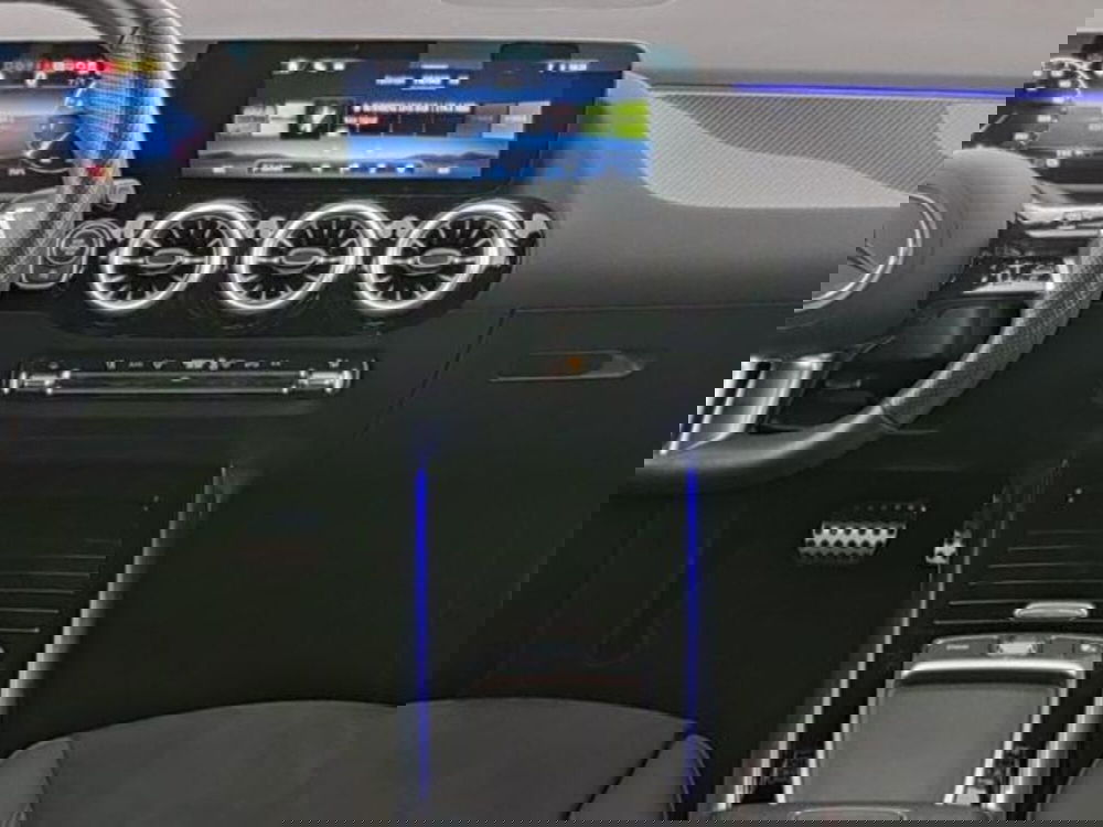 Mercedes-Benz Classe B usata a Milano (9)