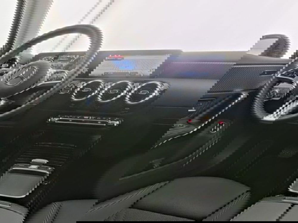 Mercedes-Benz Classe A usata a Milano (8)