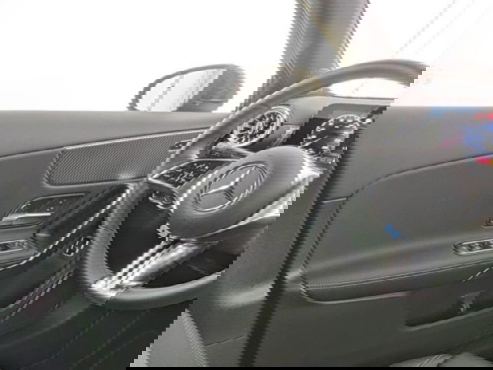 Mercedes-Benz Classe A Sedan usata a Milano (5)