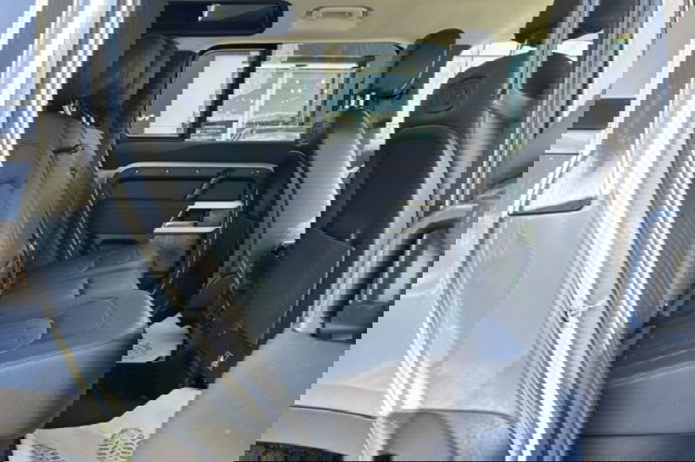 Land Rover Defender usata a Latina (10)