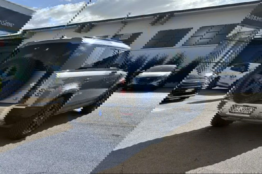 Land Rover Defender usata a Latina (5)