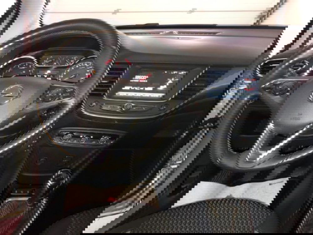 Opel Crossland X usata a Torino (12)