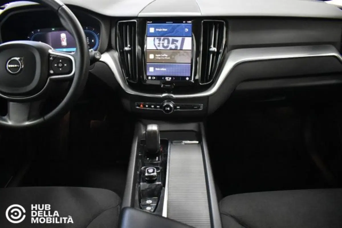 Volvo XC60 usata a Perugia (10)