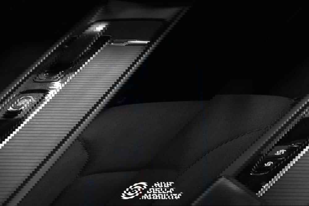 Volvo XC60 usata a Perugia (12)