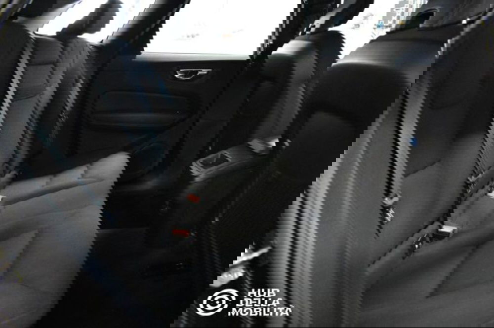 Volvo XC60 usata a Perugia (17)