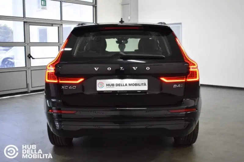 Volvo XC60 usata a Perugia (5)