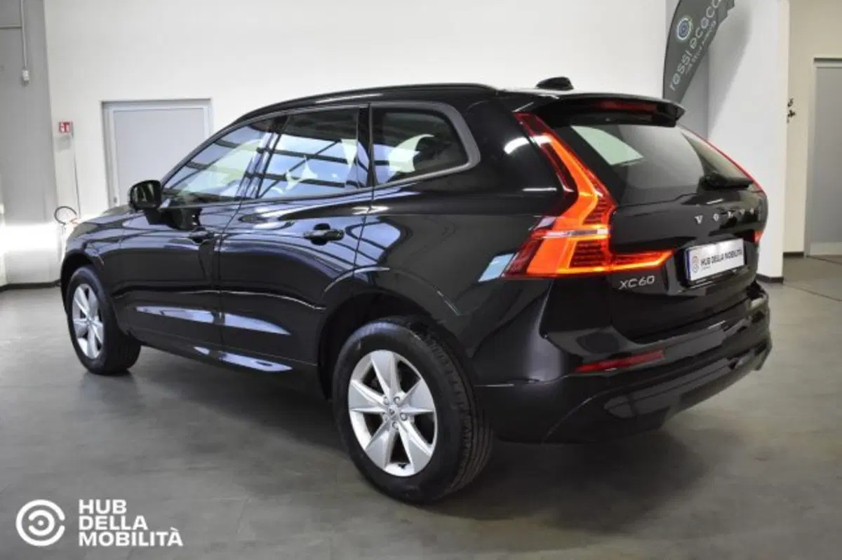 Volvo XC60 usata a Perugia (6)