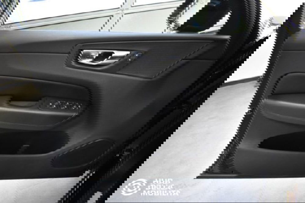 Volvo XC60 usata a Perugia (7)