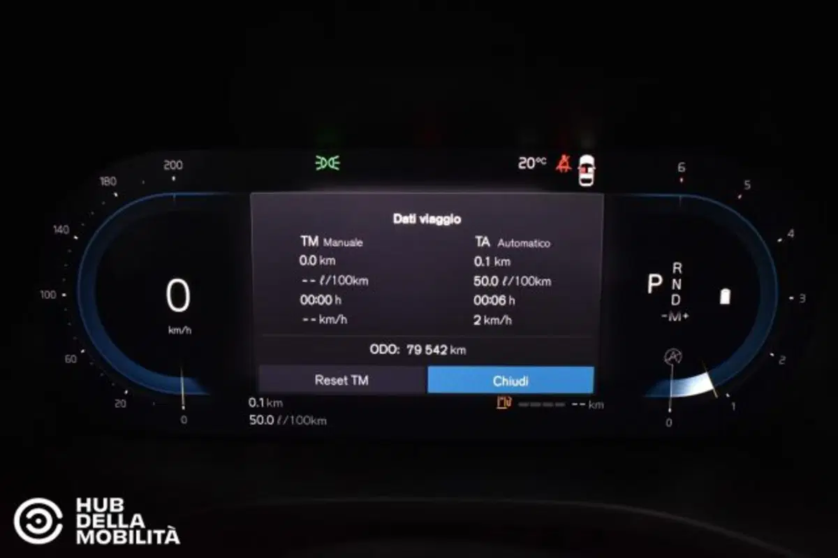 Volvo XC60 usata a Perugia (8)