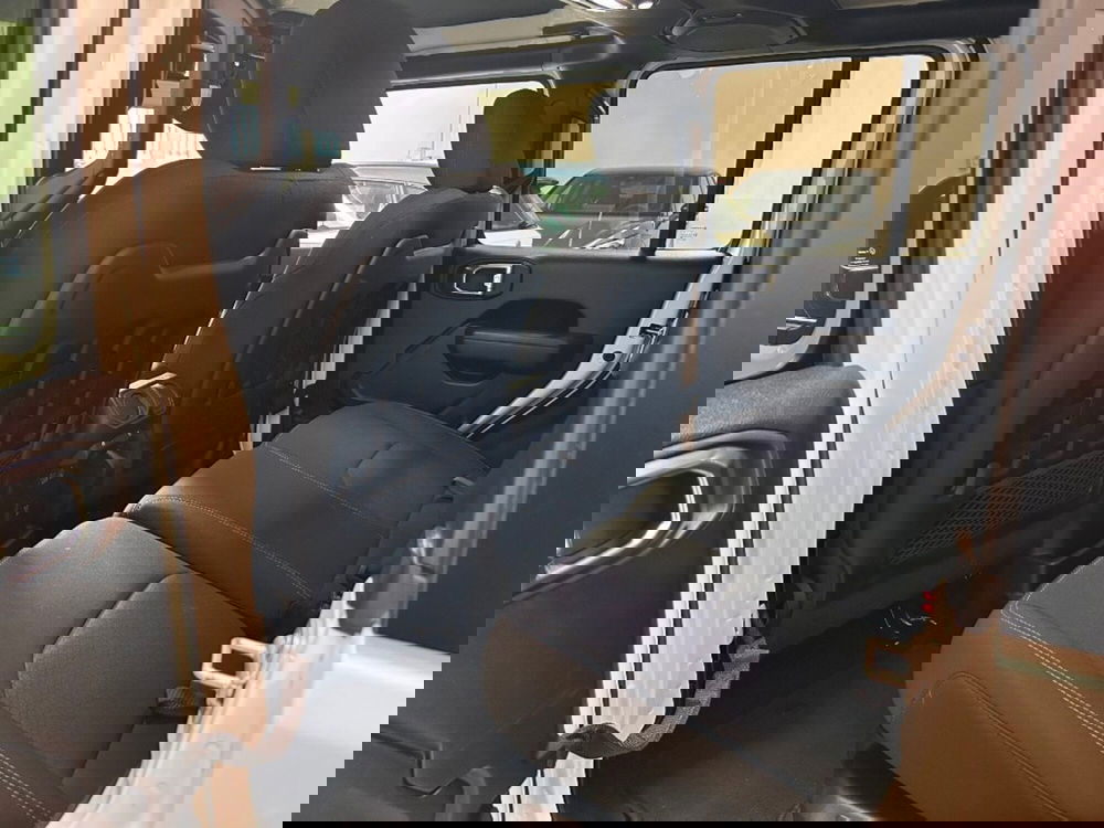 Jeep Wrangler Unlimited usata a Verona (10)