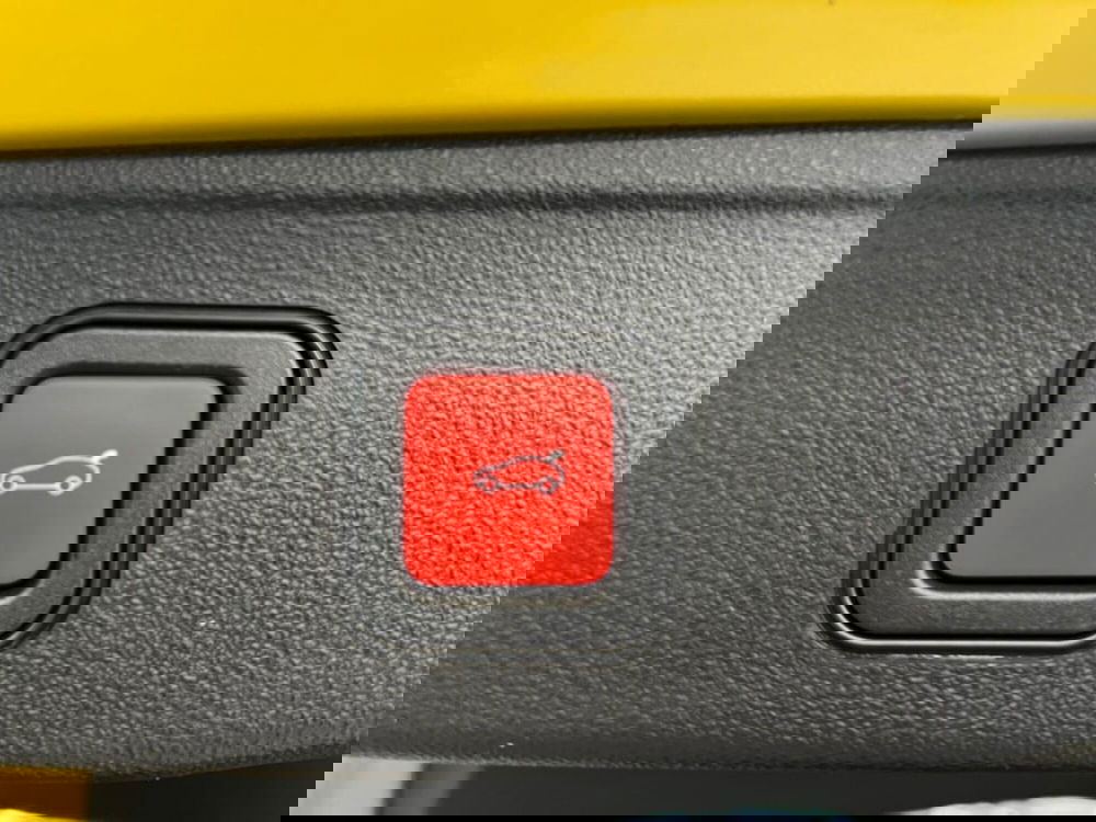 Jeep Avenger usata a Verona (13)