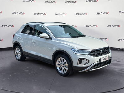 Volkswagen T-Roc 1.5 tsi Edition Plus del 2025 usata a Verona