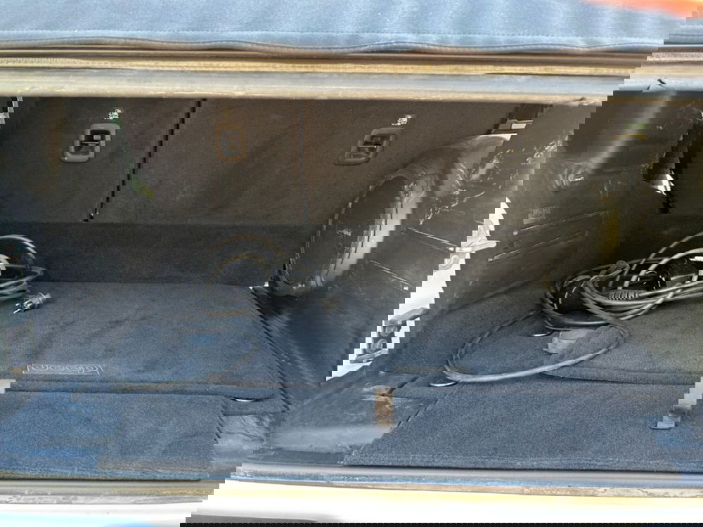 Jeep Wrangler Unlimited usata a Verona (10)